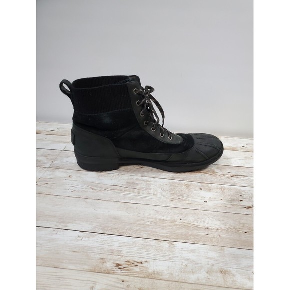 UGG CAYLI WATERPROOF WOMEN ANKEL BOOTS BLACK US 9.5 /UK 7.5 /EU 40.5 - Picture 7 of 10